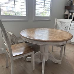 Expandable Breakfast nook/ Dining table With 2 Chairs And Bench