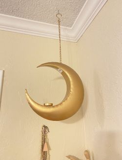 Moon Candle Holder