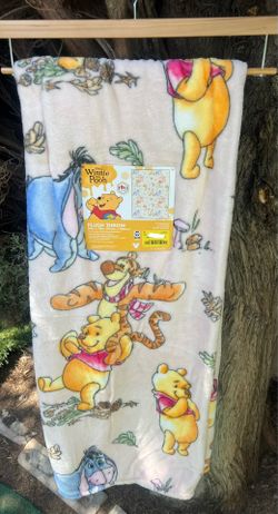 Winnie the Pooh Fall Blanket