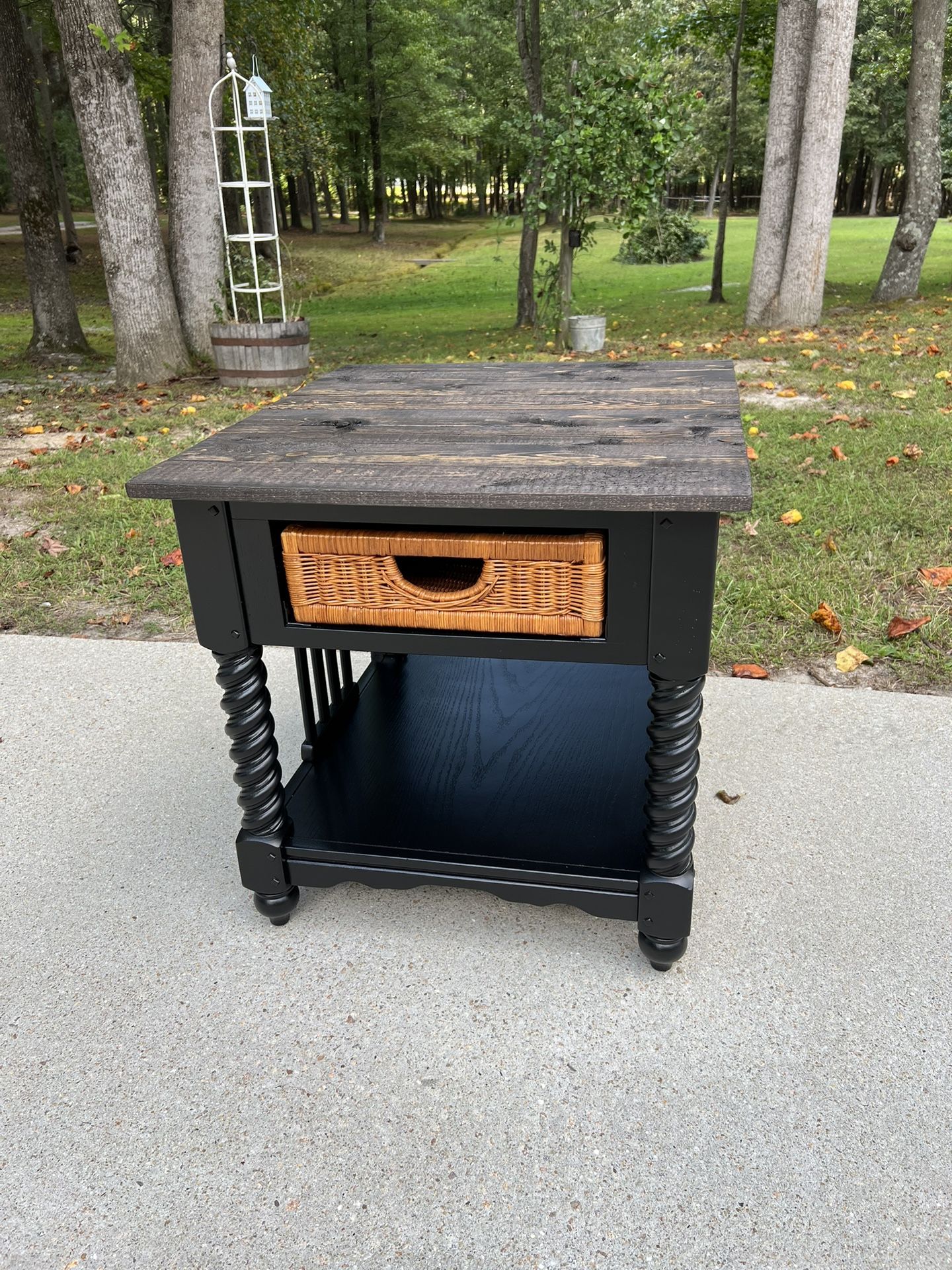 Fresh Upcycled Spiral Farmhouse Side End Table