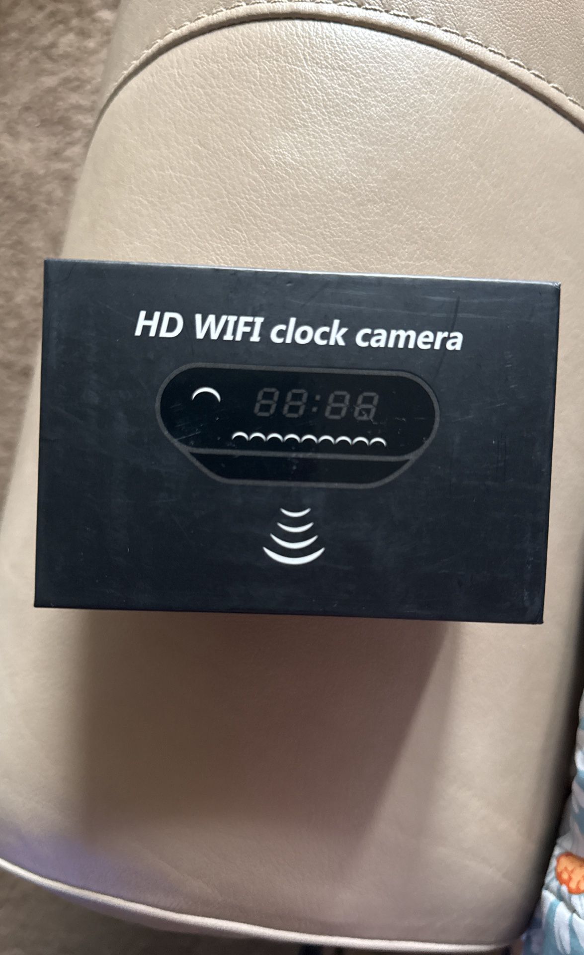 HD WIFI CLOCK CAMERA