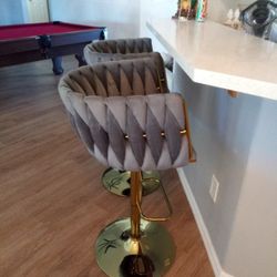 Bar Stools Set