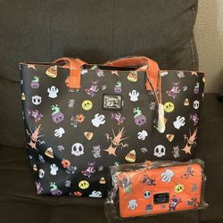 spooksieboo halloween night tote bag and wallet