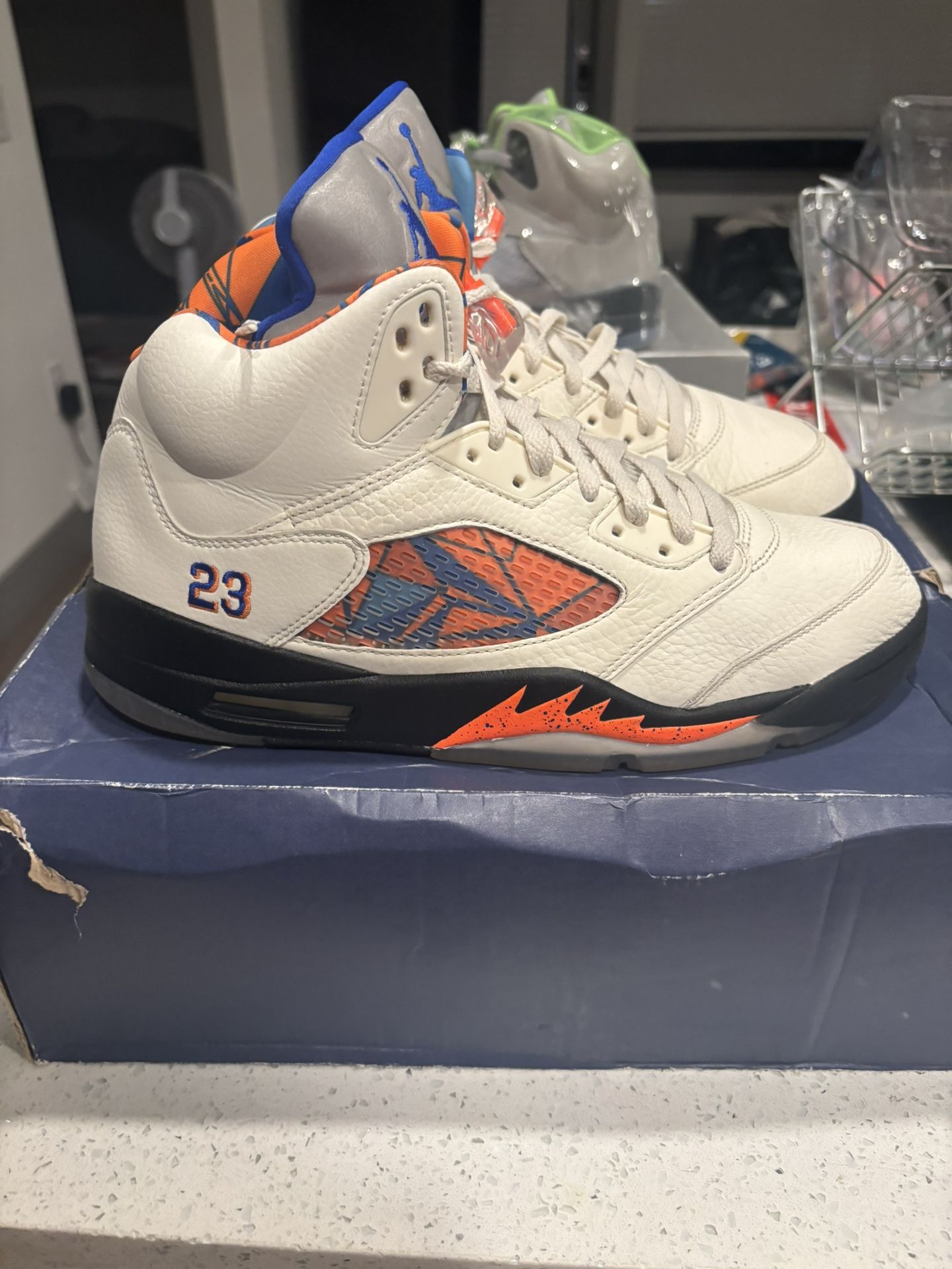 Jordan 5 Retro International Flight sz 12