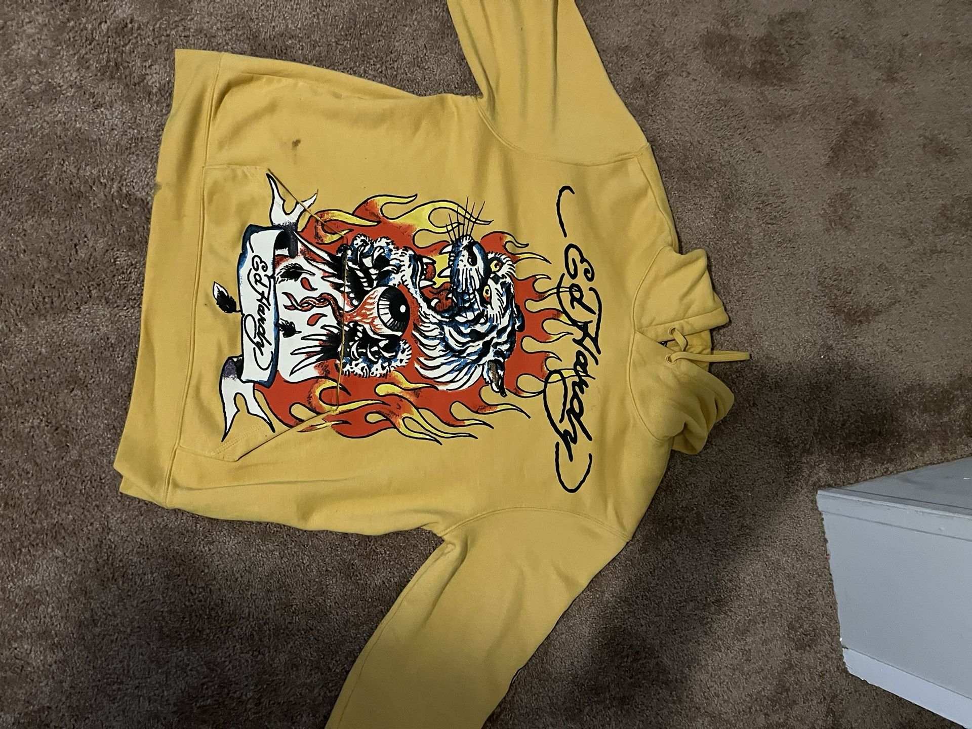 FIRE TIGER GOLDEN YELLOW PULLOVER HOODIE
