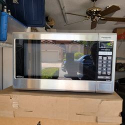 Panasonic Microwave