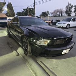 Ford Mustang V6 2012 