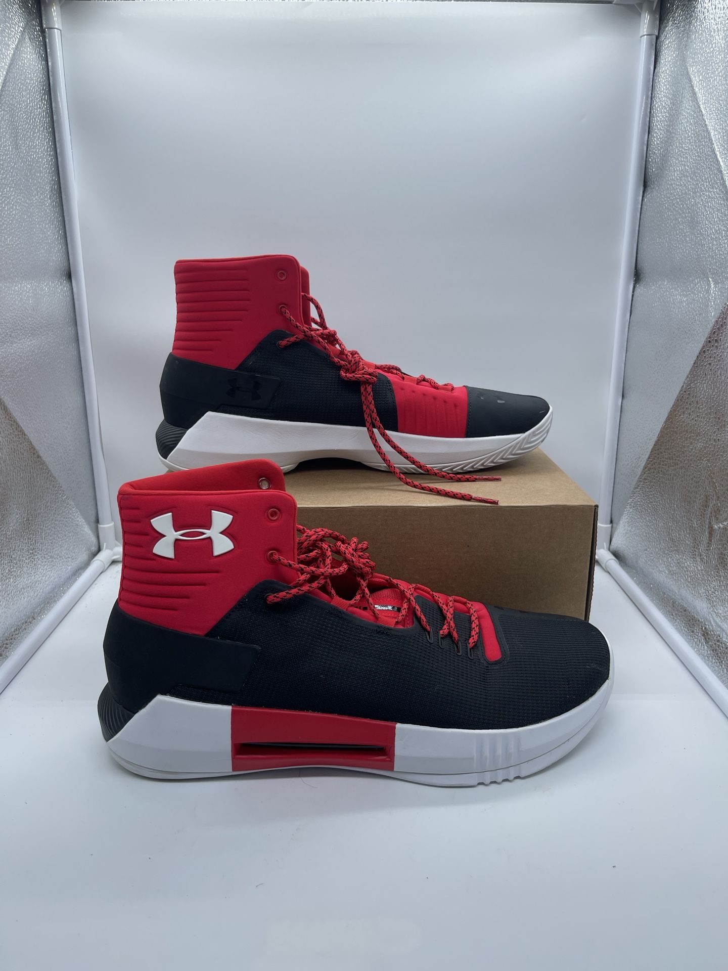Under Armor 'Drive Team 4' Black Red Men's Size 14 US