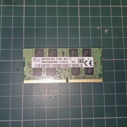 SK hynix 8GB RAM DDR4 2Rx8 PC4-2133P-SE0-11