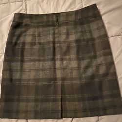 woman's skirt