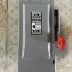 Siemens Heavy Duty Safety Switch w/ Ferraz Shawmut Tri-Onic Fuses