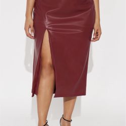 FASHION NOVA | Split Skirts (Red & Black) — 2X