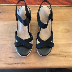 Mikarka Women’s Open Toe Wedge Sandal 