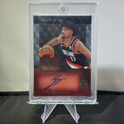 2023 Shaedon Sharpe Rookie Auto Yearbook