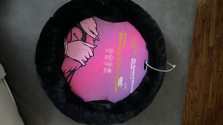 Steering wheel cover