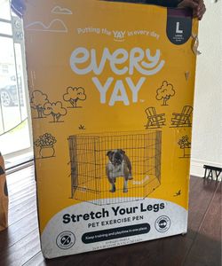 Outdoor/indoor large dog crate