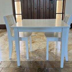 Potterybarn kids table and chairs