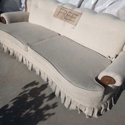 Free!! Vintage Couch