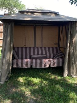 Pergola Swing