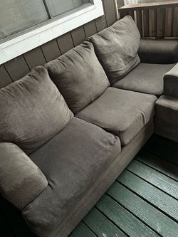 Couch set