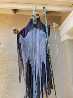 Spooky Hanging Halloween Reaper Decorations 4-6ft