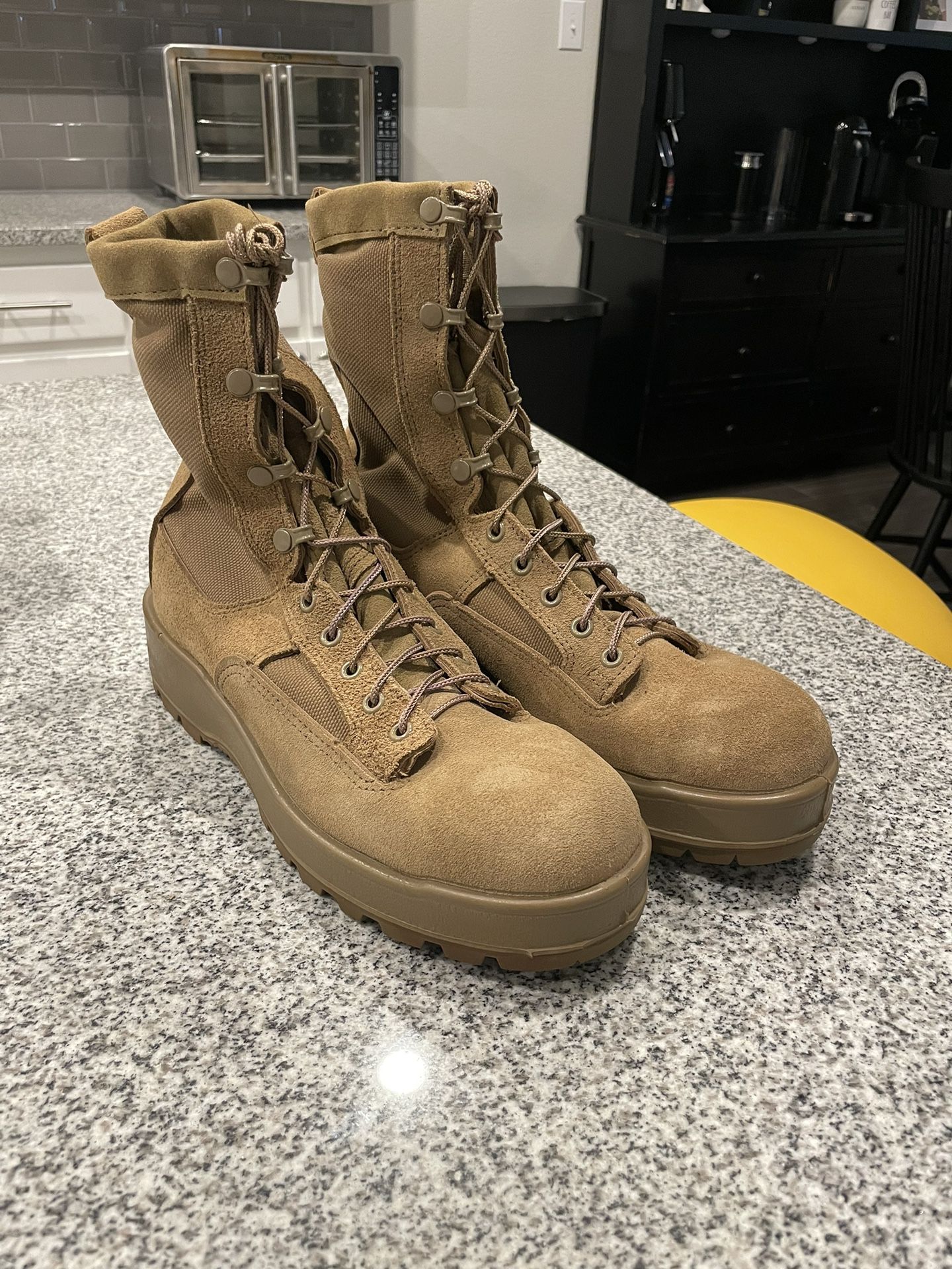 NEW Altama Military Combat Boots - Waterproof, Size 8.5M