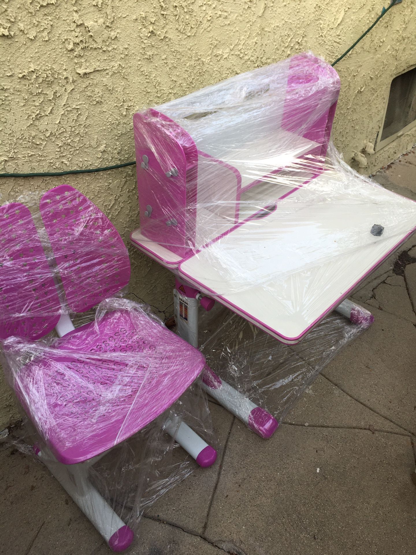 SAKEE Kids Desk With Chair