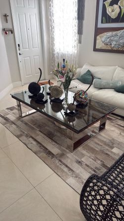 Family Room Designer Table
