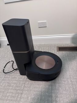 iRobot Roomba s9+ Self-Emptying Vacuum + Dock