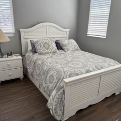 Ashley Furniture White Bedroom Set-Queen
