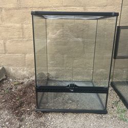 frog cage 