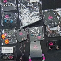 NWT 13pc Paparazzi Jewelry Bundle Earrings Bracelets Necklaces Silver Set Post