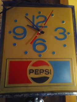 Vintage Pepsi Wallclock