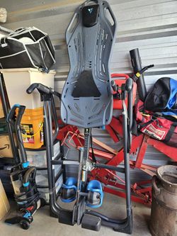 Keter Back In Inverter Paid $360 For It Unboxed It And Never Used It Offer Me Fair Price Thank You