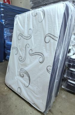 NEW QUEEN MATTRESS AND BOX SPRING -- Also Available In All Sizes.
