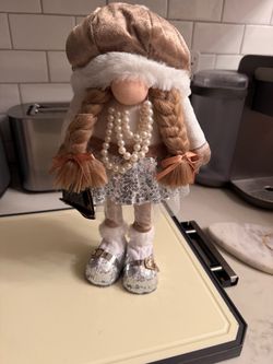 Brand New North Pole American Shopper Girl Gnome 15 inch