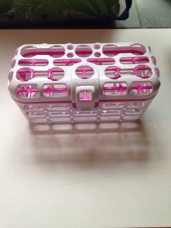 Dishwasher nipple holder