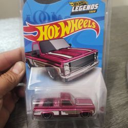 Hotwheels 83 Chevy Silverado 