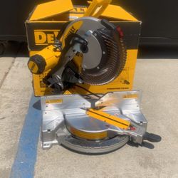 Dewalt 12” Double Bevel Miter Saw