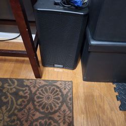 Qsc  K8  Speaker 