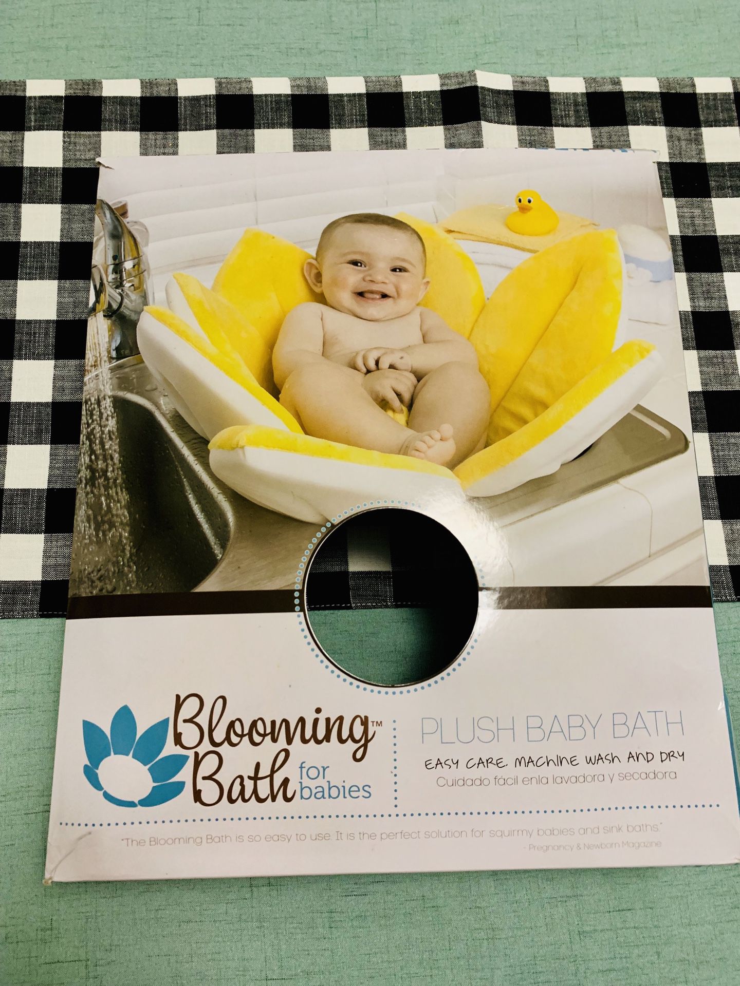Blooming Bath for babies - plush baby bath