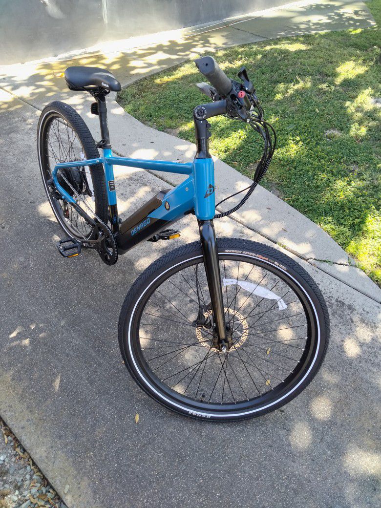 Denago Eléctric Bike Used New 
