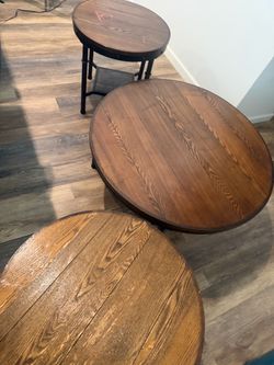 Coffee table set