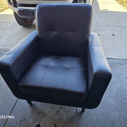 New Chairs For Cheap 