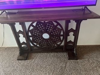 Tv stand
