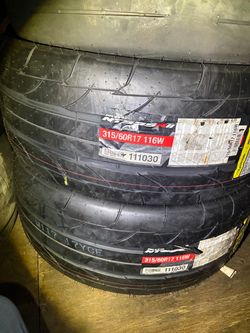 315/60R17 NITTO NT555RII