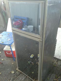 Motor home refrigerator