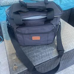 Cooler Bag/  Lunch Bag/ Food Bag/ Travel Bag/ Camping Bag/ Picnic Bag  