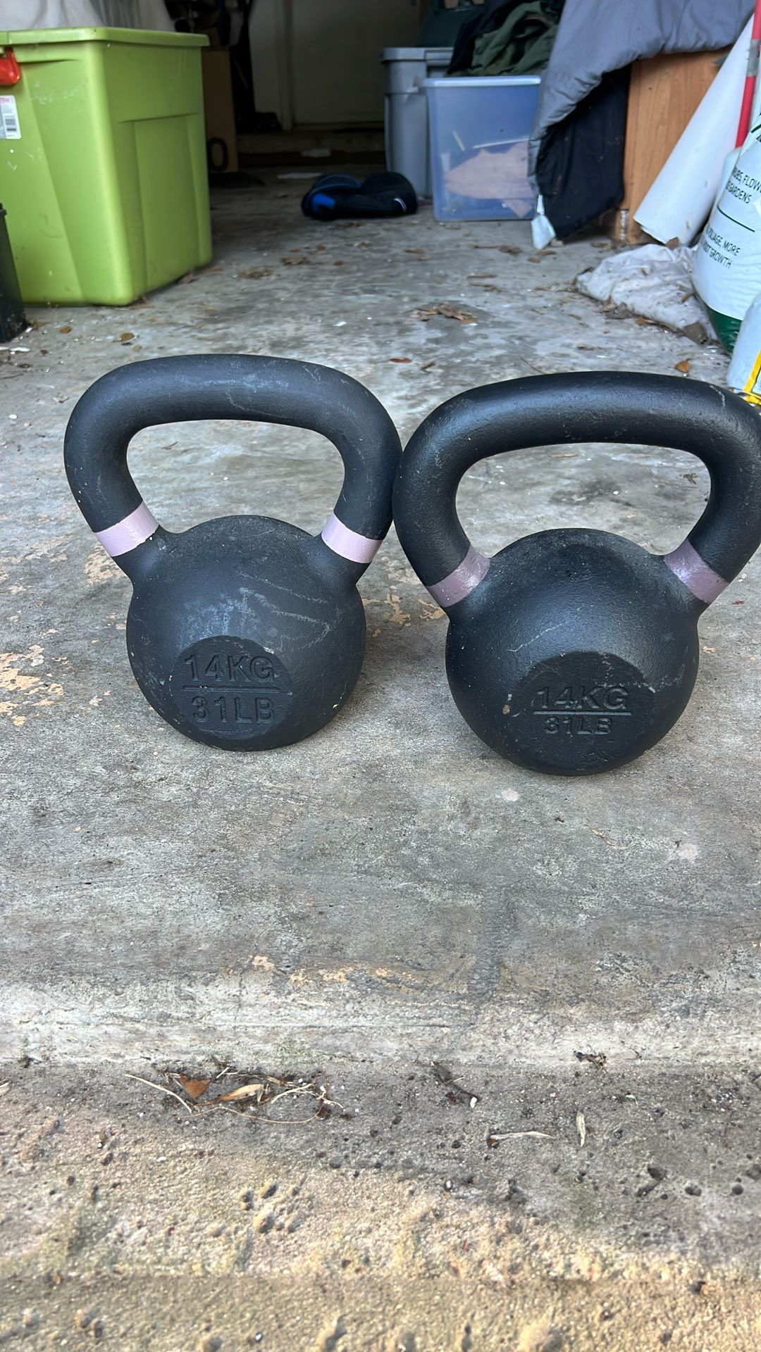Kettle bells no rush 31 lbs. 14 kg Set Of Two