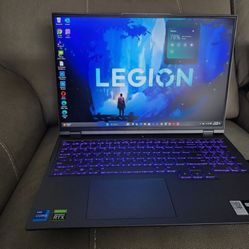 Lenovo Legion 5 Pro 16IAH7H Gaming Laptop